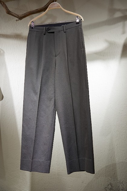 플라넬 Phlannel Wool / Silk /Cotton Twill Wide Tapered Trousers - Khaki