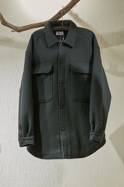 로운 Lownn - Oversized Workwear Shirt- Dark Military Green