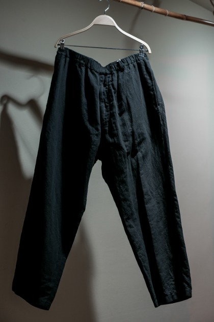 요코 사카모토 Yoko Sakamoto Tapered Pants / Cotton + Linene - Black