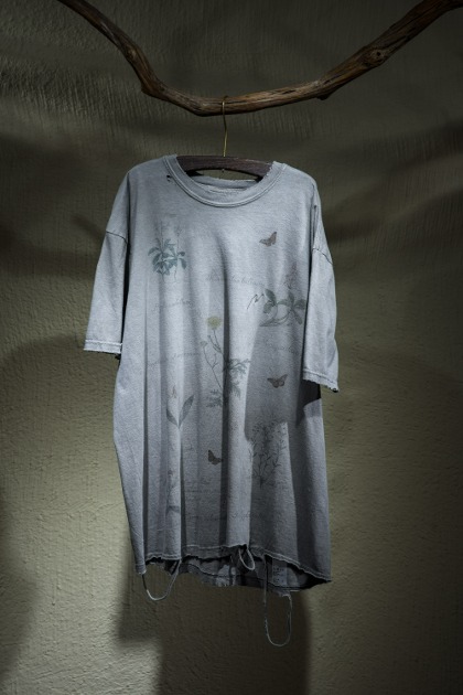안셀름 Ancellm - Botanical T-Shirt - Pepper