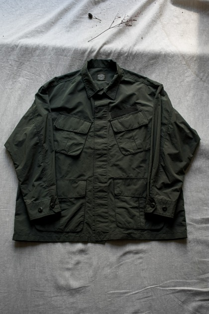 포터 클래식 Porter Classic - Weather Military Jacket - Olive